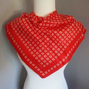 Red and white 1970's Echo scarf